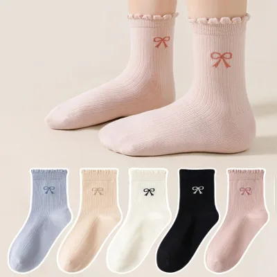 Chaussettes mi-mollet à nœuds pour filles – image 3